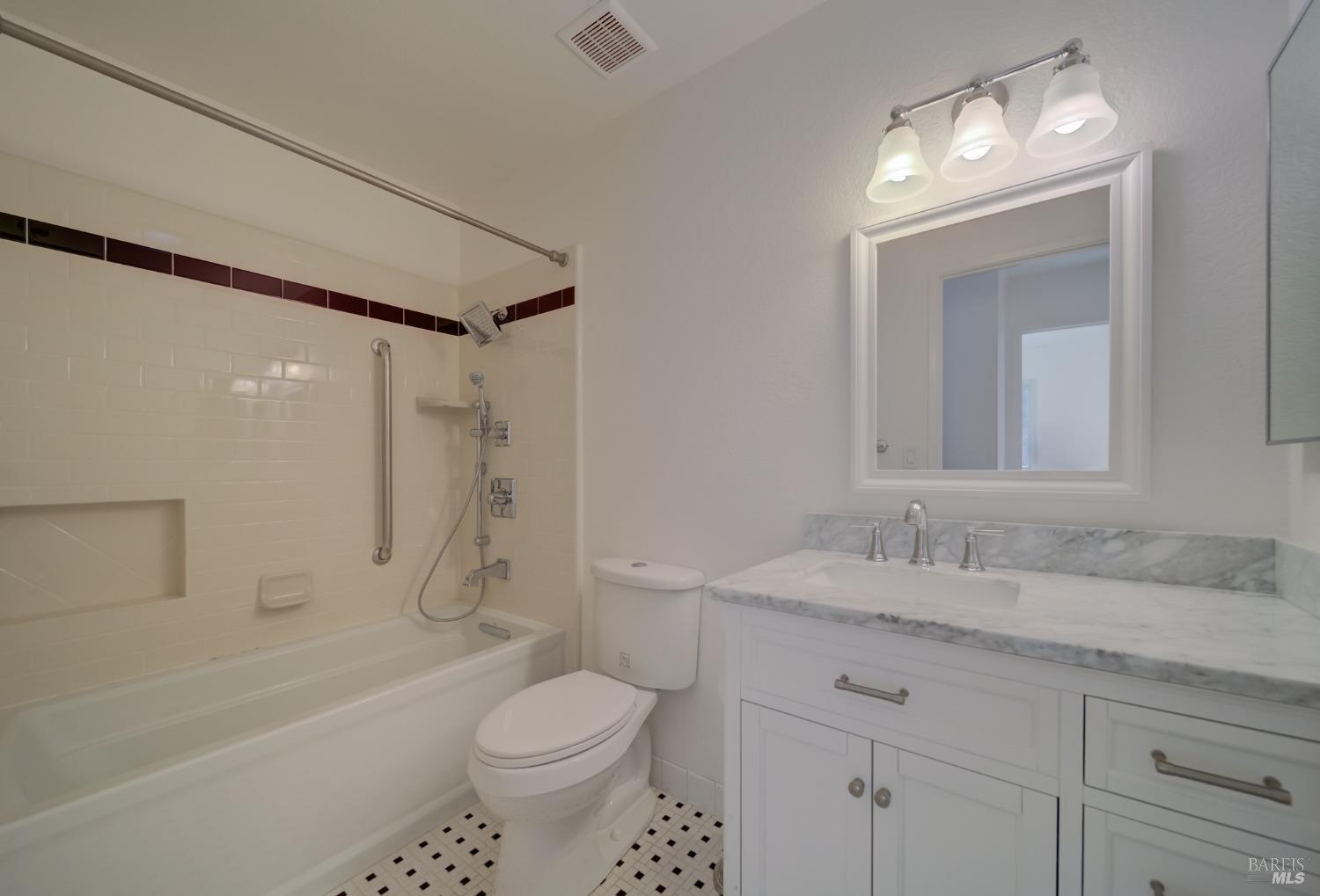 Detail Gallery Image 18 of 29 For 2517 Ericsson Ct, Fairfield,  CA 94533 - 3 Beds | 2 Baths