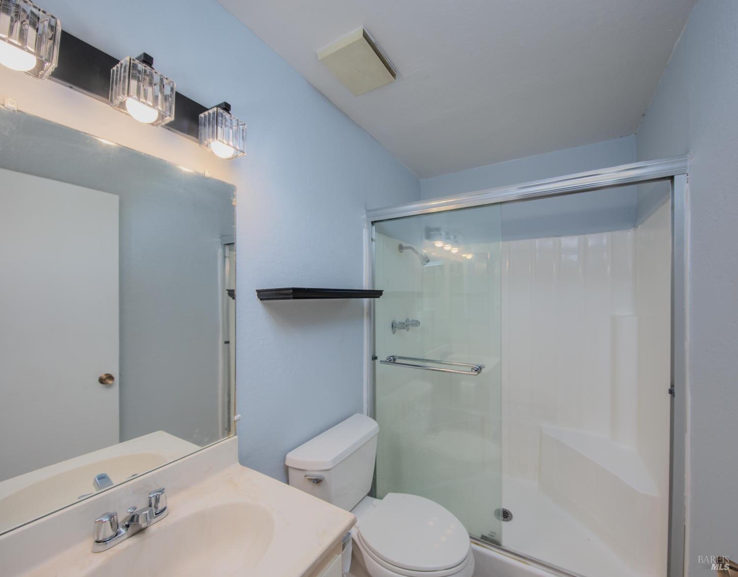 Detail Gallery Image 16 of 16 For 355 Parkview Ter #L12,  Vallejo,  CA 94589 - 2 Beds | 2 Baths