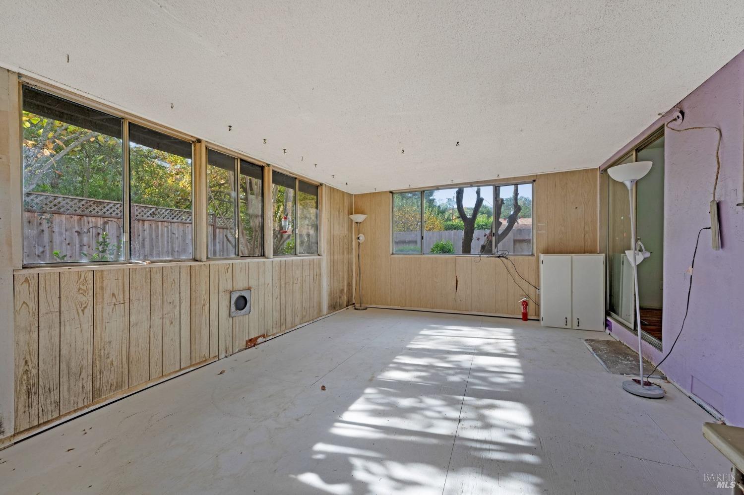 Detail Gallery Image 16 of 24 For 7519 Belle View Ave, Sebastopol,  CA 95472 - 3 Beds | 2 Baths