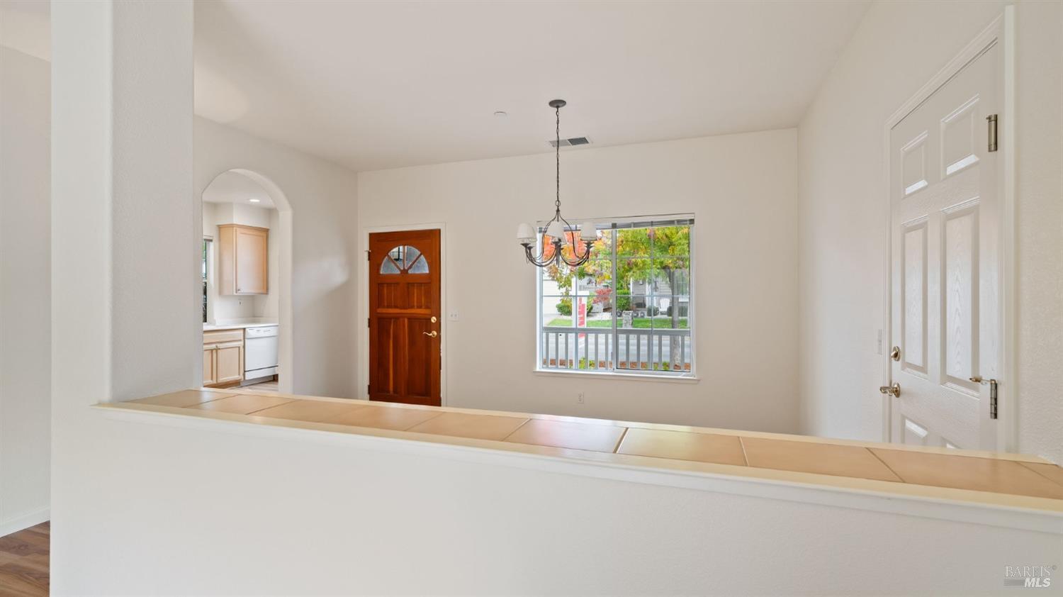 Detail Gallery Image 12 of 32 For 851 Glen Miller Dr, Windsor,  CA 95492 - 2 Beds | 2 Baths