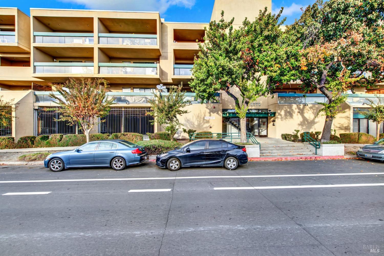 Detail Gallery Image 7 of 54 For 1771 Broadway St #226,  Concord,  CA 94520 - 1 Beds | 1 Baths