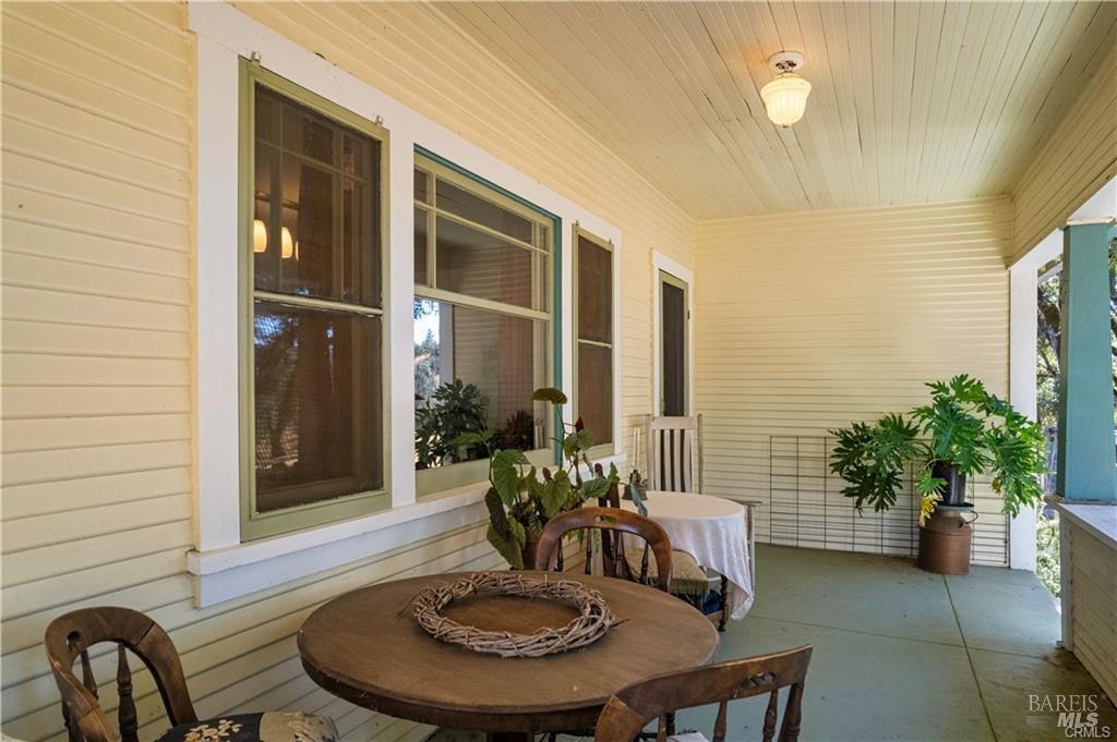 Detail Gallery Image 5 of 45 For 8707 Wight Way, Kelseyville,  CA 95451 - 2 Beds | 2 Baths