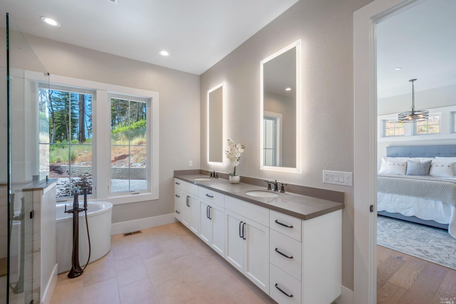 Detail Gallery Image 23 of 50 For 3936 Skyfarm Dr, Santa Rosa,  CA 95403 - 4 Beds | 4/1 Baths