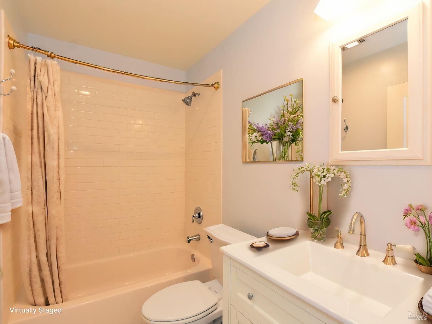 Detail Gallery Image 23 of 34 For 144 Vallejo Ave, Sonoma,  CA 95476 - 2 Beds | 2 Baths