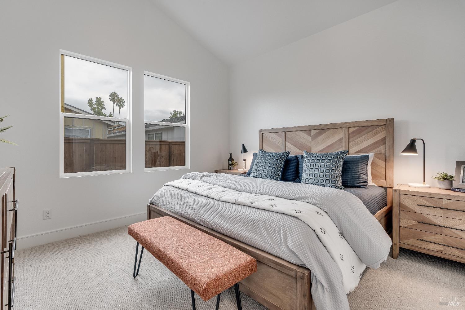 Detail Gallery Image 5 of 6 For 2305 San Miguel Ave, Santa Rosa,  CA 95403 - 3 Beds | 2 Baths