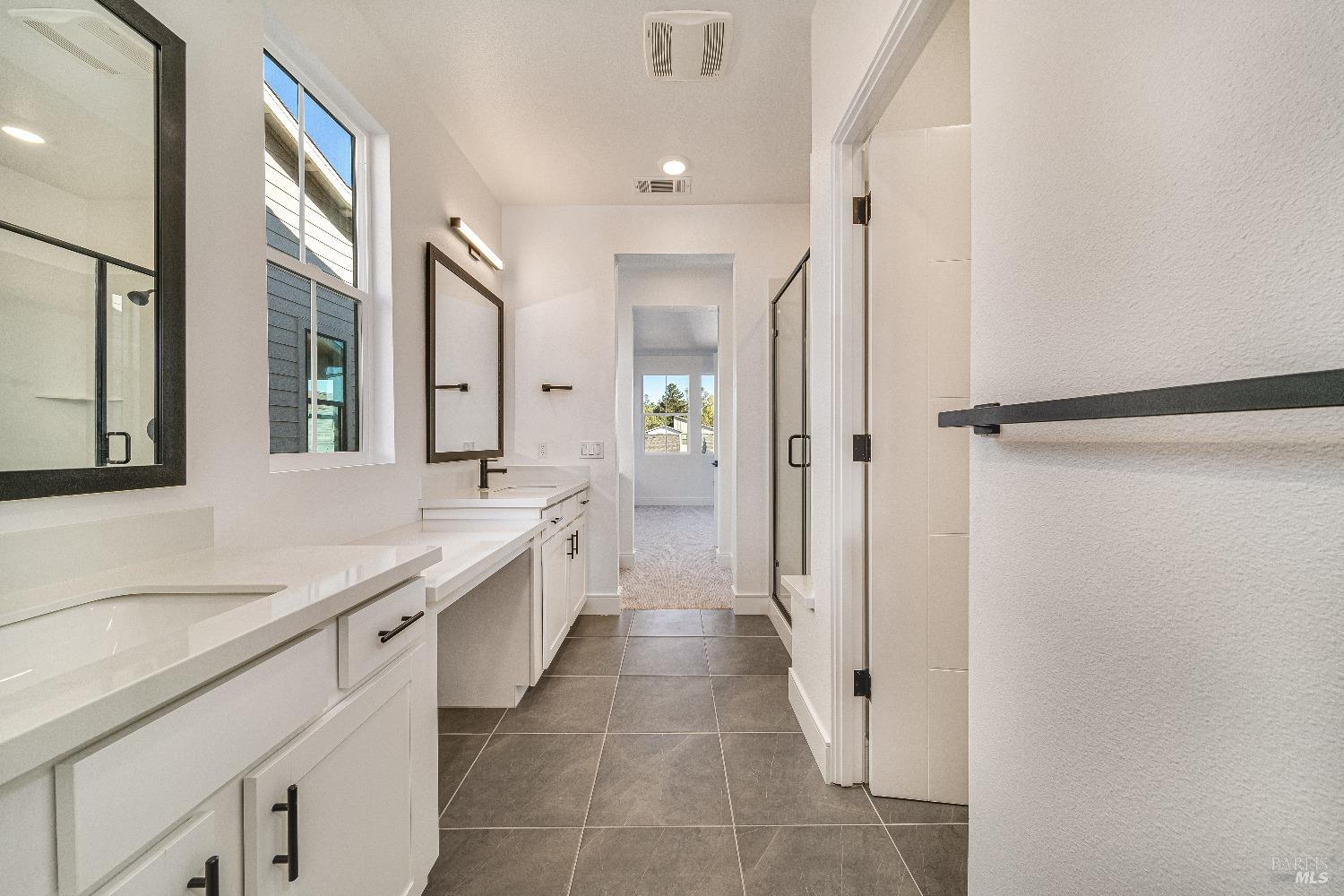 Detail Gallery Image 6 of 6 For 2305 San Miguel Ave, Santa Rosa,  CA 95403 - 3 Beds | 2 Baths