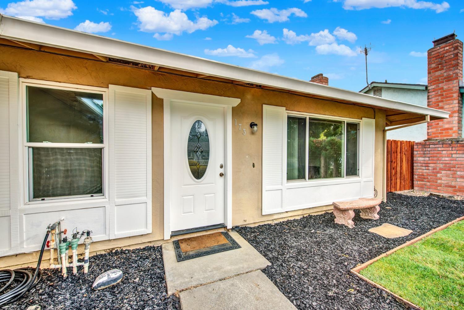 Detail Gallery Image 11 of 51 For 173 Edwin Dr, Vacaville,  CA 95687 - 3 Beds | 2 Baths