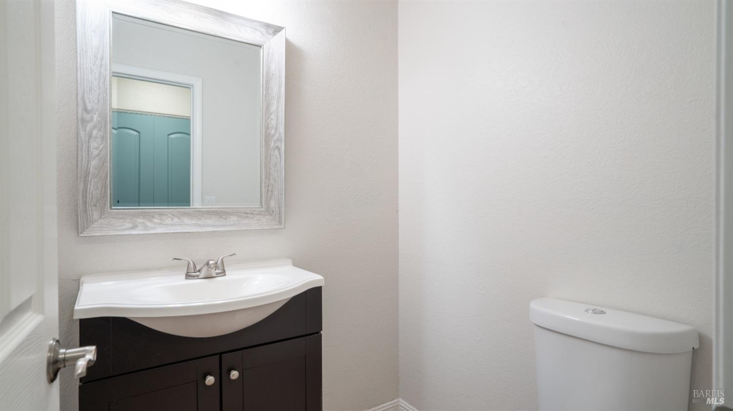 Detail Gallery Image 28 of 42 For 915 Beechwood Cir, Suisun City,  CA 94585 - 3 Beds | 2/1 Baths