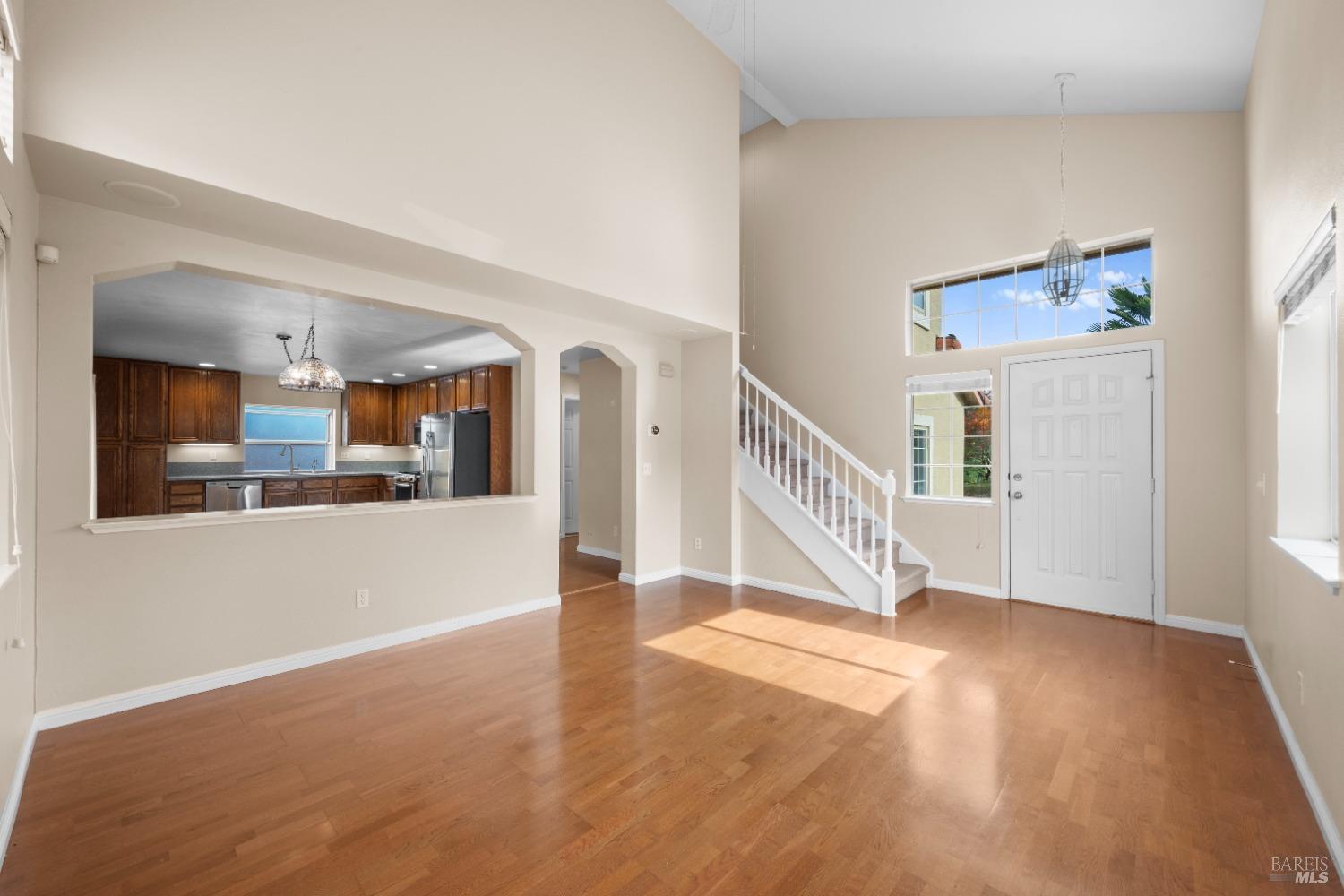 Detail Gallery Image 18 of 38 For 1071 La Contenta Ct, Windsor,  CA 95492 - 3 Beds | 2/1 Baths