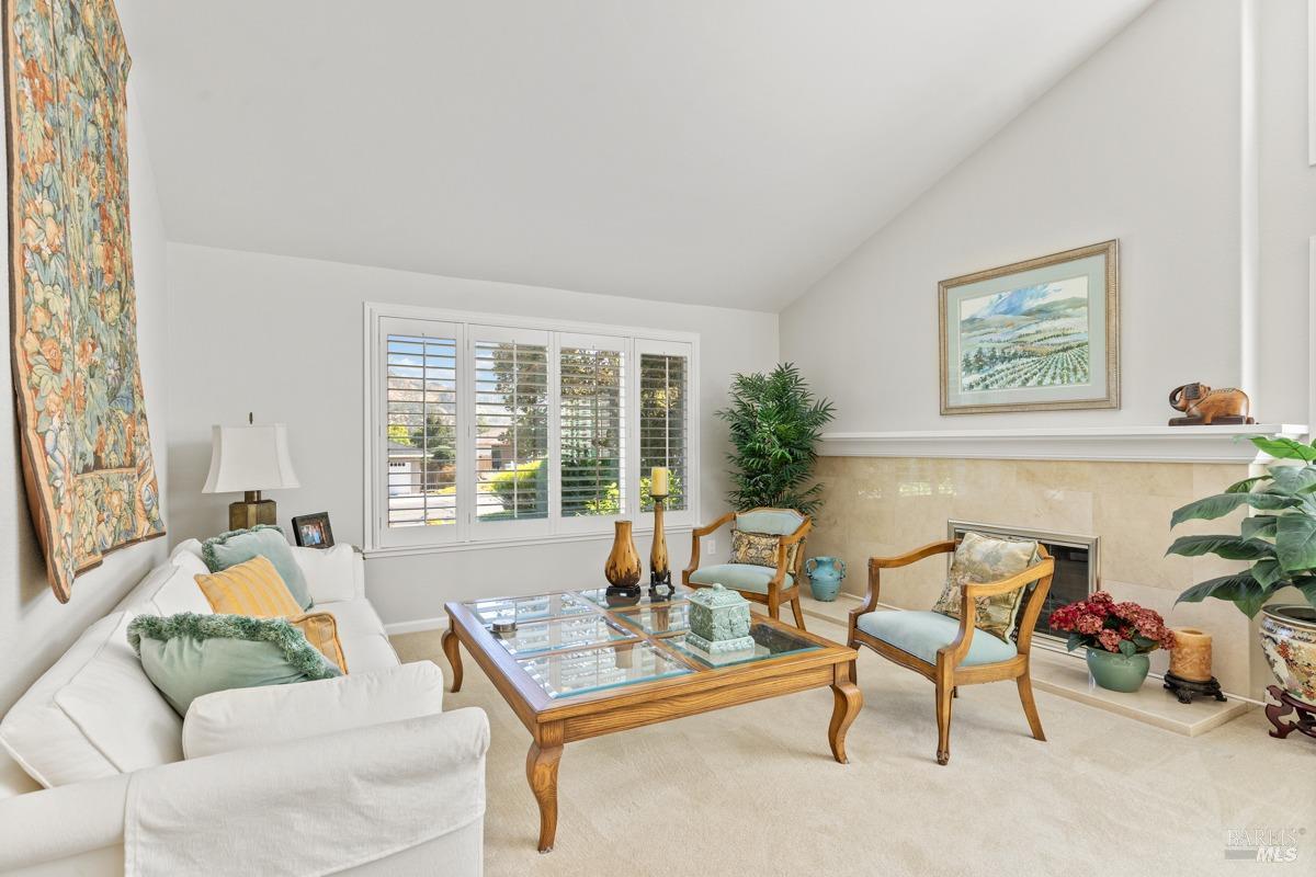 Detail Gallery Image 9 of 48 For 7310 Oakmont Dr, Santa Rosa,  CA 95409 - 3 Beds | 2 Baths