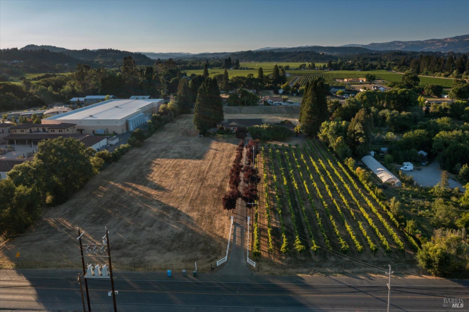 Detail Gallery Image 69 of 82 For 515 Westside Rd, Healdsburg,  CA 95448 - 4 Beds | 4/2 Baths