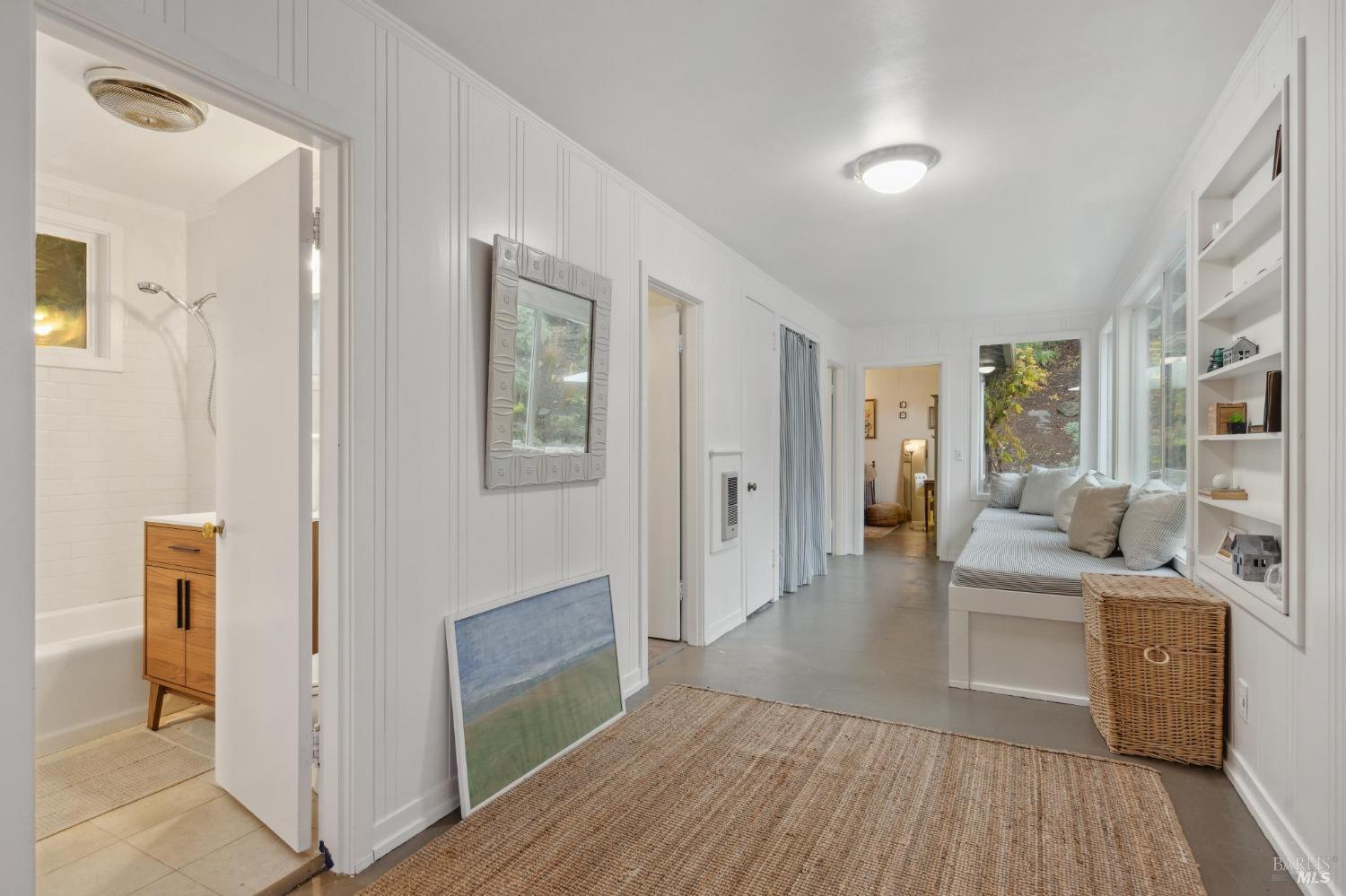 Detail Gallery Image 22 of 67 For 7500 Panoramic Hwy, Stinson Beach,  CA 94970 - 3 Beds | 2 Baths