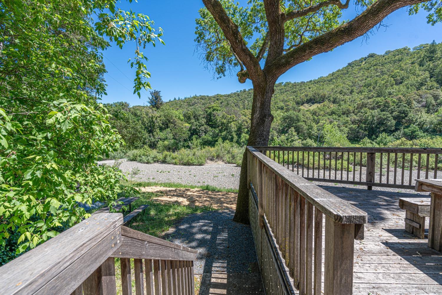 Detail Gallery Image 30 of 38 For 2630 S Fitch Mountain Rd, Healdsburg,  CA 95448 - 2 Beds | 2 Baths