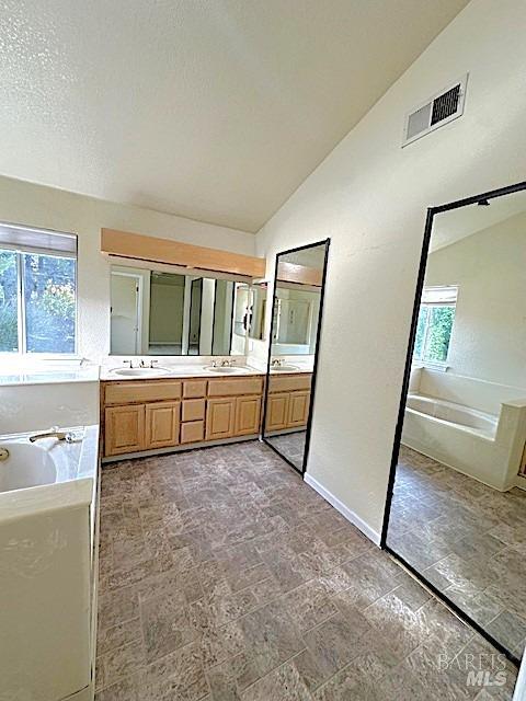 Detail Gallery Image 17 of 34 For 131 Nighthawk Ct, Vacaville,  CA 95688 - 4 Beds | 2/1 Baths