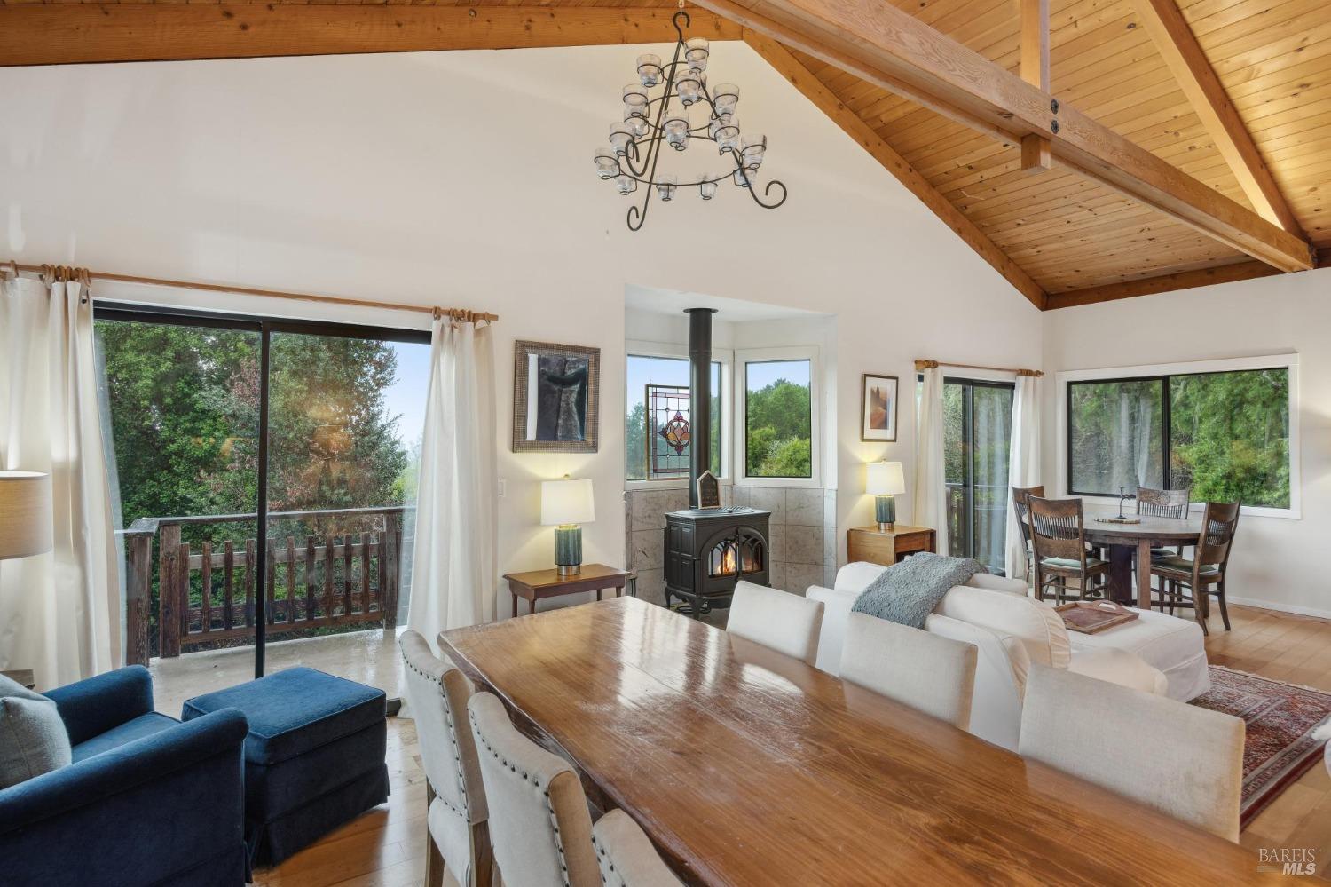 Detail Gallery Image 53 of 67 For 7500 Panoramic Hwy, Stinson Beach,  CA 94970 - 3 Beds | 2 Baths