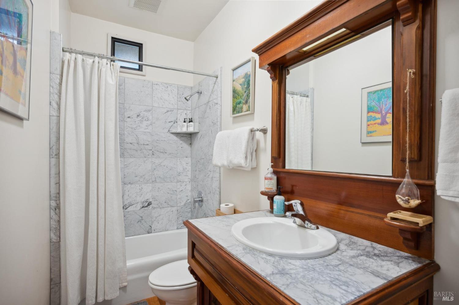 Detail Gallery Image 58 of 67 For 7500 Panoramic Hwy, Stinson Beach,  CA 94970 - 3 Beds | 2 Baths