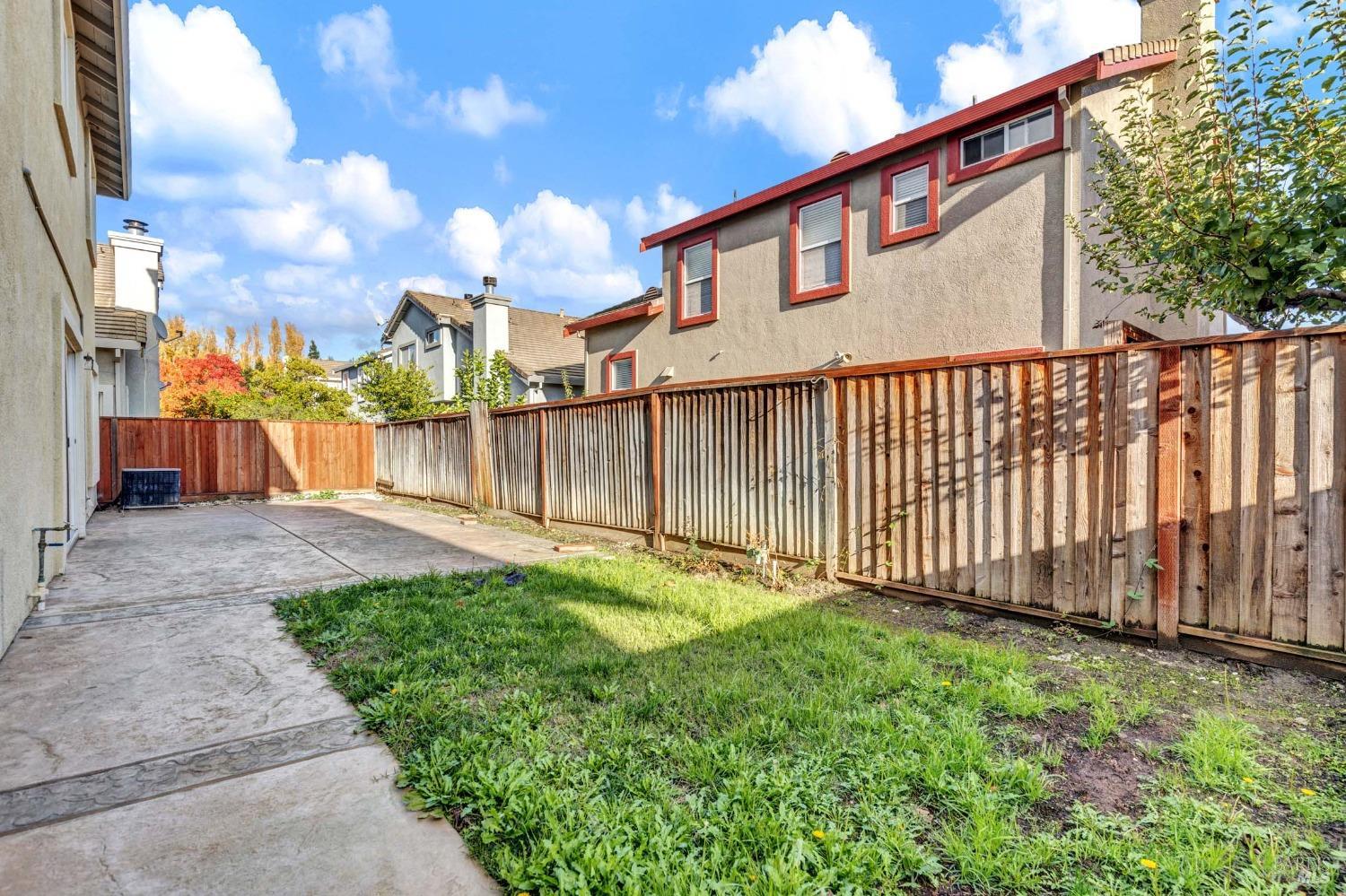 Detail Gallery Image 40 of 60 For 5066 Equestrian Ct, Fairfield,  CA 94534 - 4 Beds | 2/1 Baths