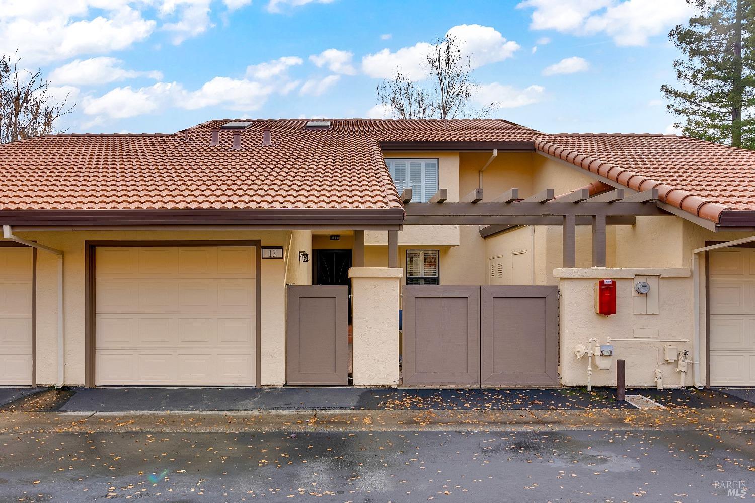 Detail Gallery Image 40 of 82 For 13 Fountain Grove Cir, Napa,  CA 94558 - 3 Beds | 2/1 Baths