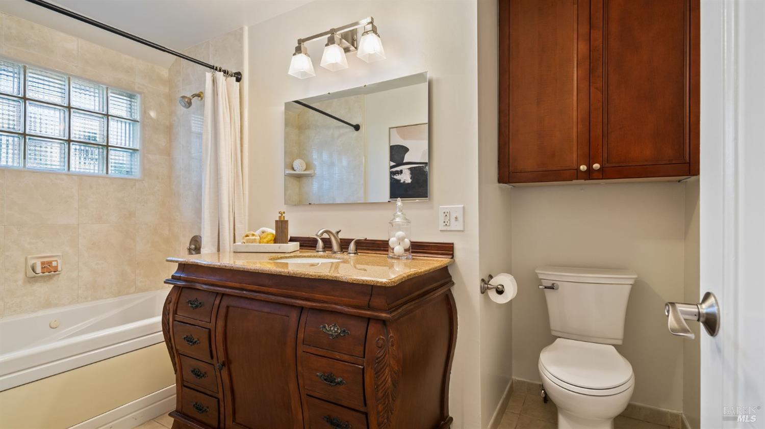 Detail Gallery Image 21 of 48 For 304 N Jefferson St, Cloverdale,  CA 95425 - 4 Beds | 2 Baths