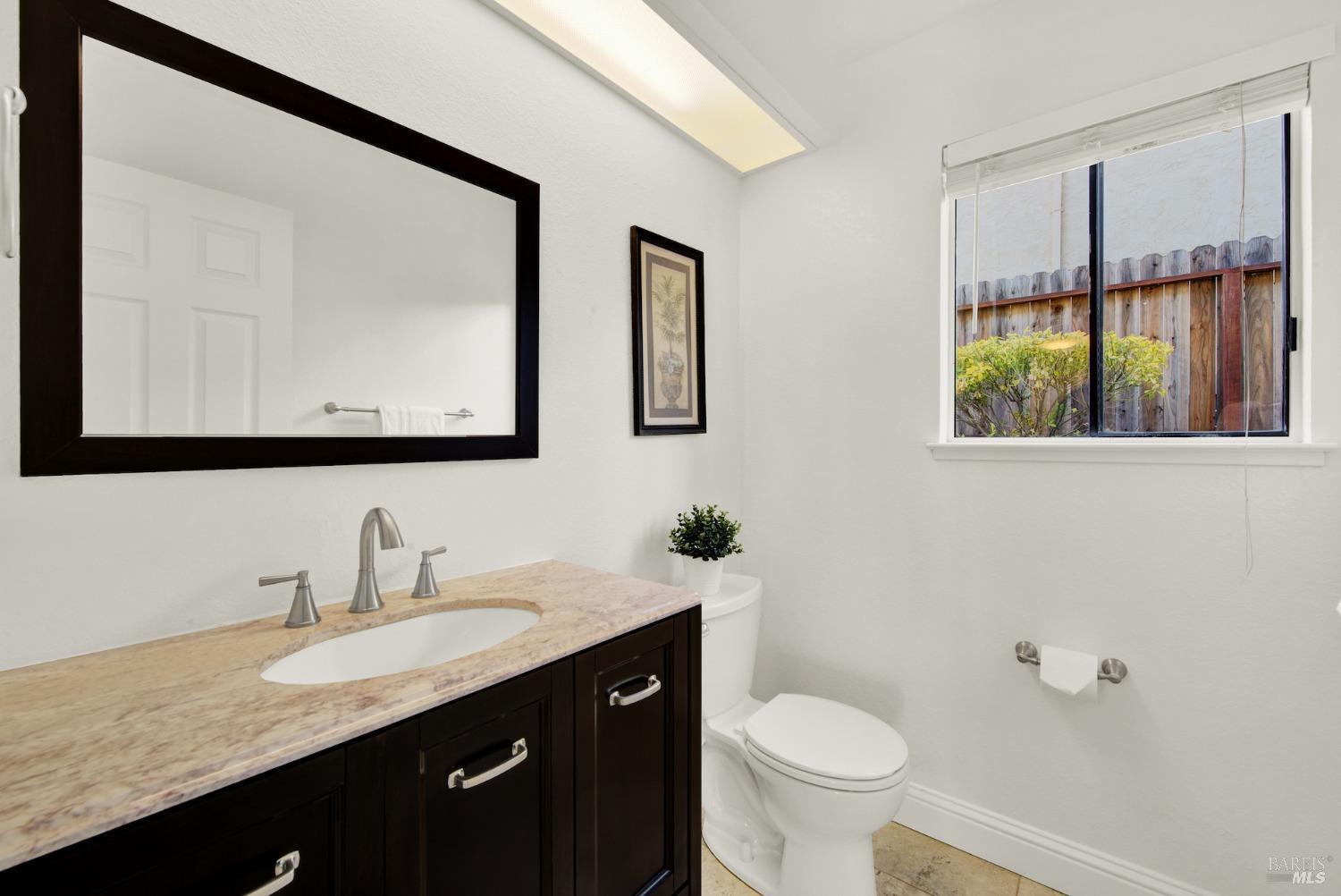 Detail Gallery Image 52 of 90 For 573 Britannia Dr, Vallejo,  CA 94591 - 3 Beds | 2/1 Baths