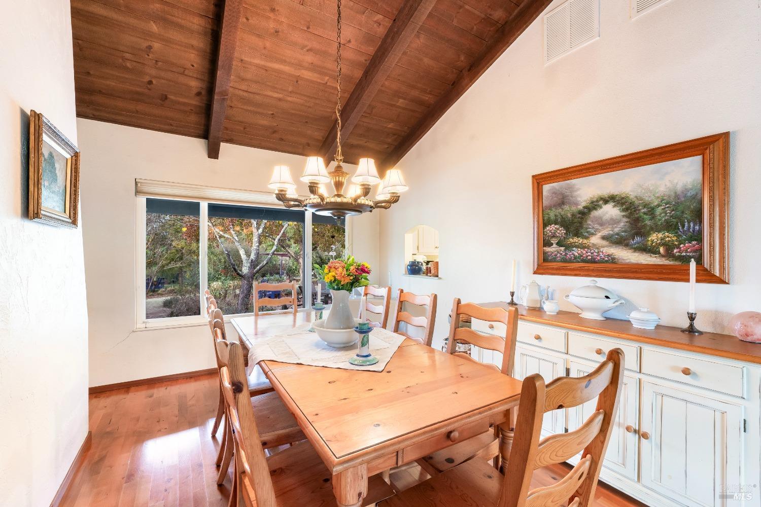 Detail Gallery Image 13 of 91 For 5625 Occidental Rd, Santa Rosa,  CA 95401 - 3 Beds | 2/1 Baths