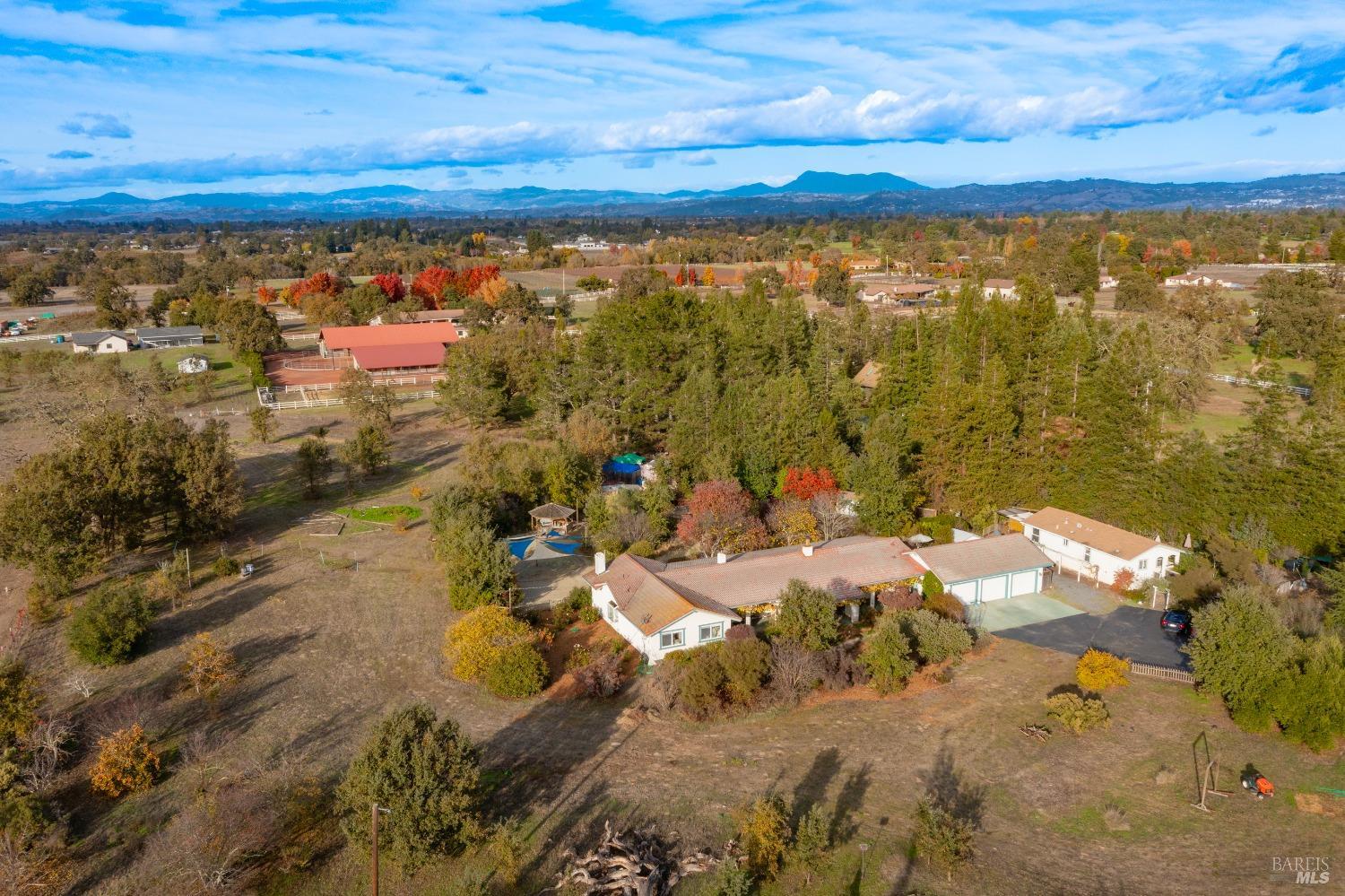 Detail Gallery Image 60 of 91 For 5625 Occidental Rd, Santa Rosa,  CA 95401 - 3 Beds | 2/1 Baths