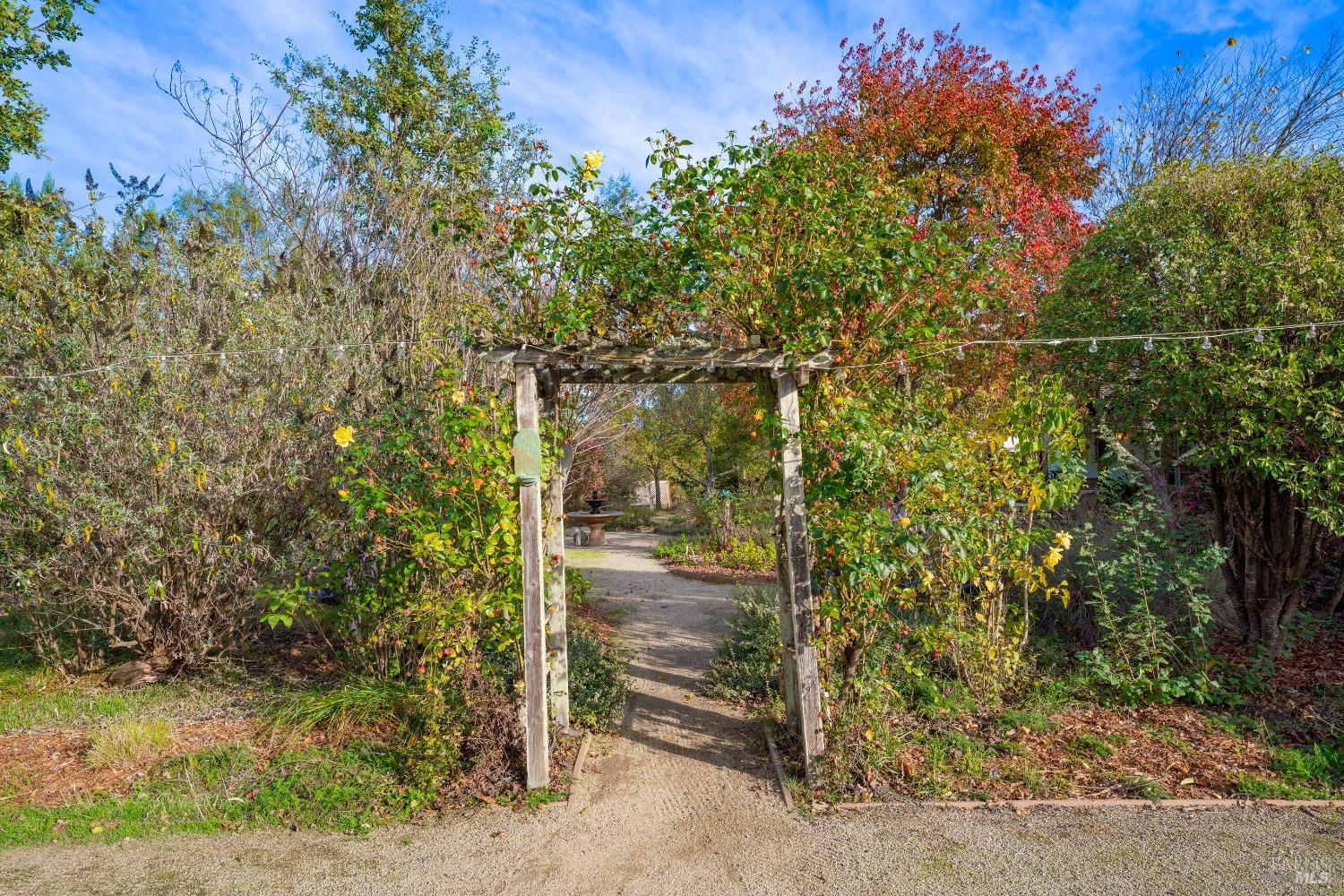 Detail Gallery Image 46 of 91 For 5625 Occidental Rd, Santa Rosa,  CA 95401 - 3 Beds | 2/1 Baths