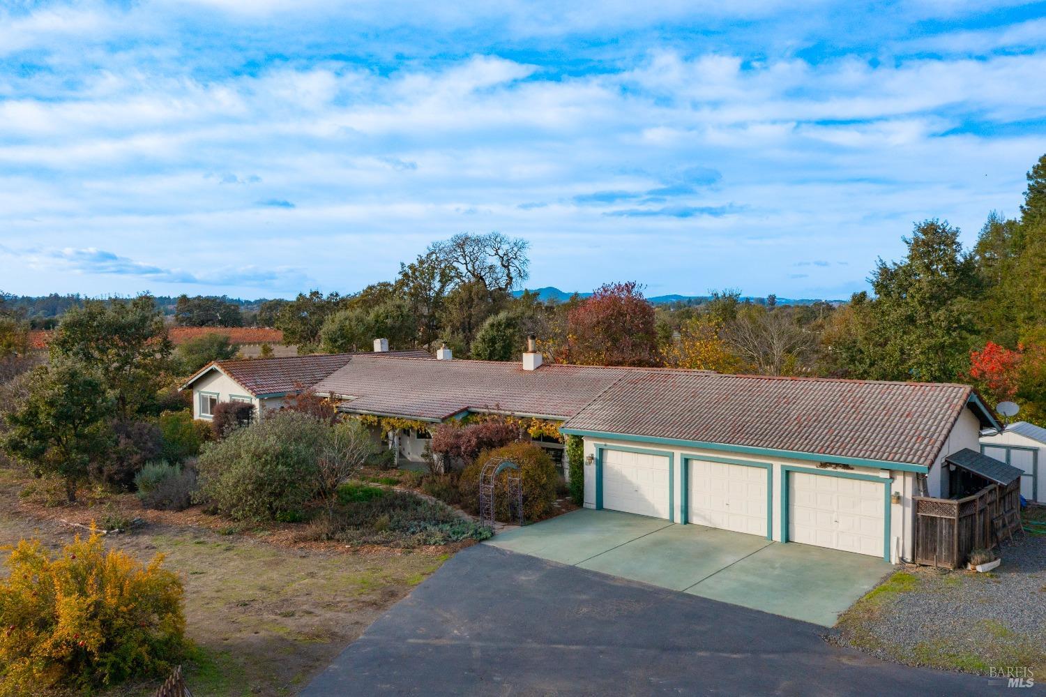 Detail Gallery Image 1 of 91 For 5625 Occidental Rd, Santa Rosa,  CA 95401 - 3 Beds | 2/1 Baths