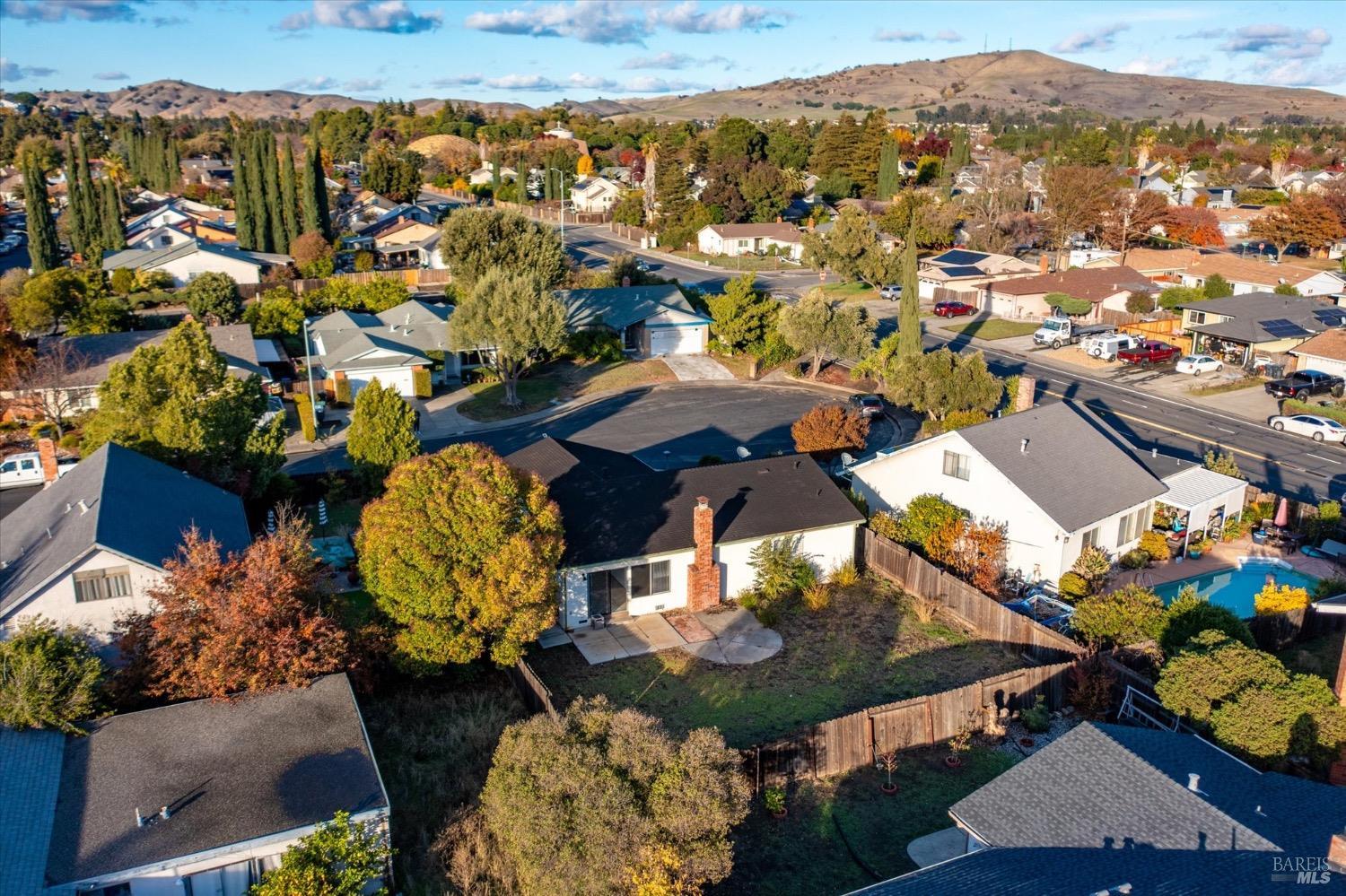 Detail Gallery Image 41 of 50 For 679 Devon Ct, Fairfield,  CA 94533 - 3 Beds | 2 Baths