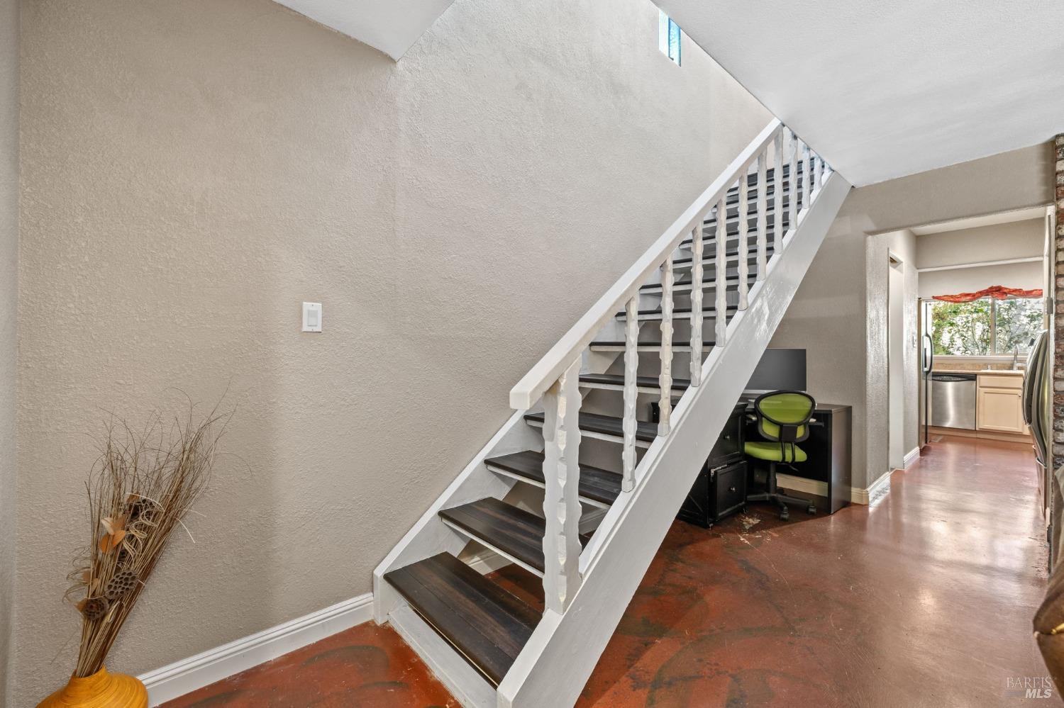 Detail Gallery Image 16 of 42 For 255 Candlelight Dr, Santa Rosa,  CA 95403 - 3 Beds | 2 Baths