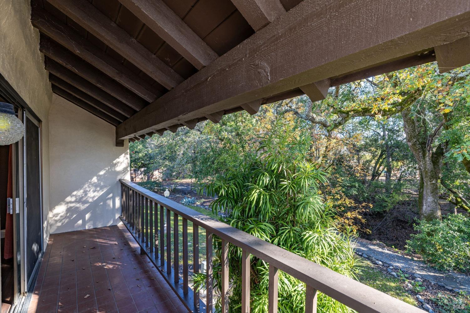 Detail Gallery Image 33 of 42 For 255 Candlelight Dr, Santa Rosa,  CA 95403 - 3 Beds | 2 Baths