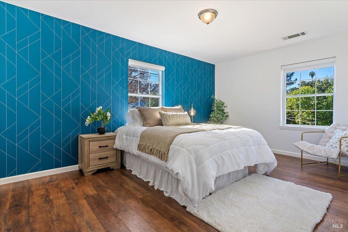 Detail Gallery Image 11 of 26 For 1466 Ash St, Napa,  CA 94559 - 2 Beds | 1 Baths