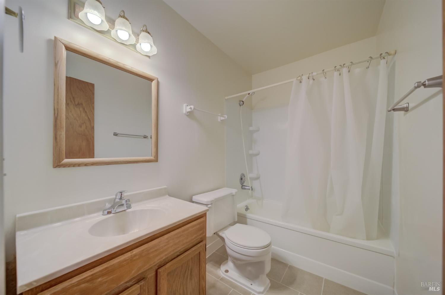 Detail Gallery Image 25 of 50 For 142 Mckinley Cir, Vacaville,  CA 95687 - 2 Beds | 2 Baths