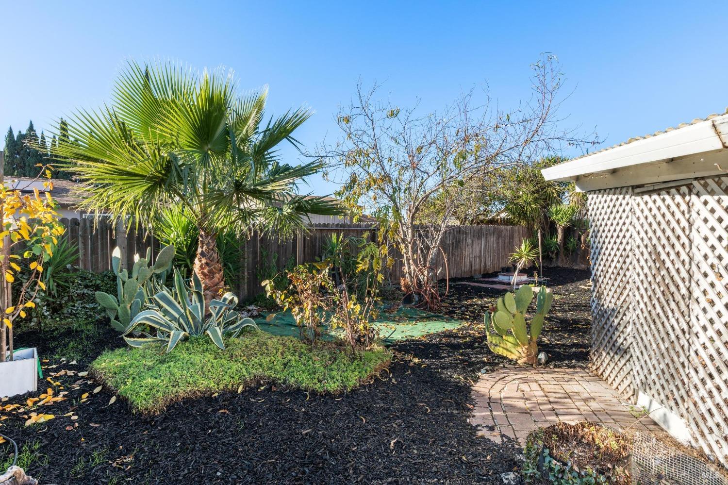 Detail Gallery Image 26 of 26 For 602 Shannon Dr, Suisun City,  CA 94585 - 3 Beds | 2 Baths