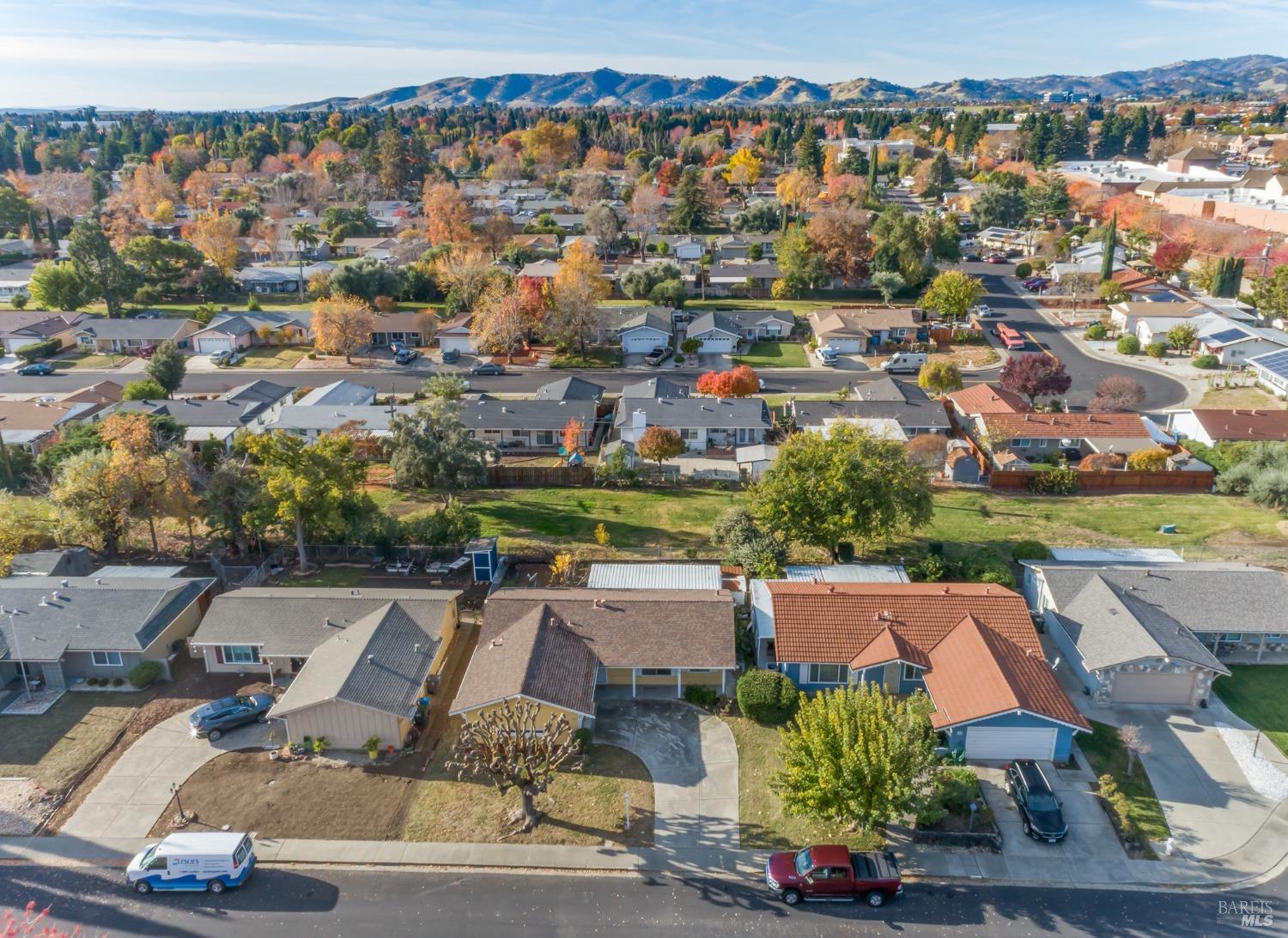 Detail Gallery Image 44 of 50 For 142 Mckinley Cir, Vacaville,  CA 95687 - 2 Beds | 2 Baths