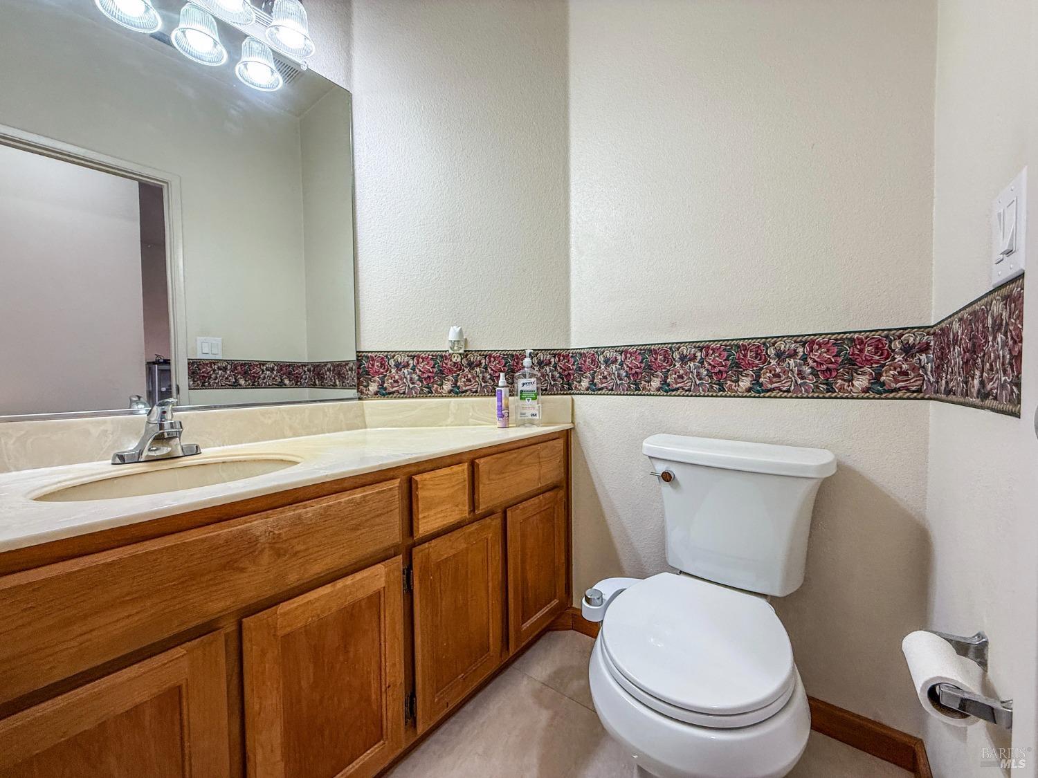 Detail Gallery Image 16 of 35 For 150 Suncliff Pl, Vallejo,  CA 94591 - 3 Beds | 2/1 Baths