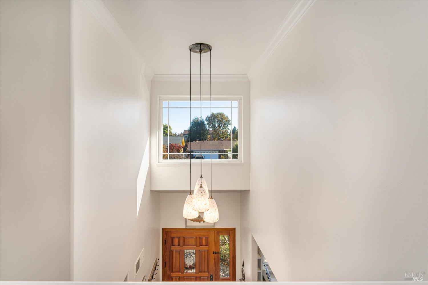 Detail Gallery Image 33 of 46 For 2556 Vine Hill Dr, Napa,  CA 94558 - 4 Beds | 2/1 Baths