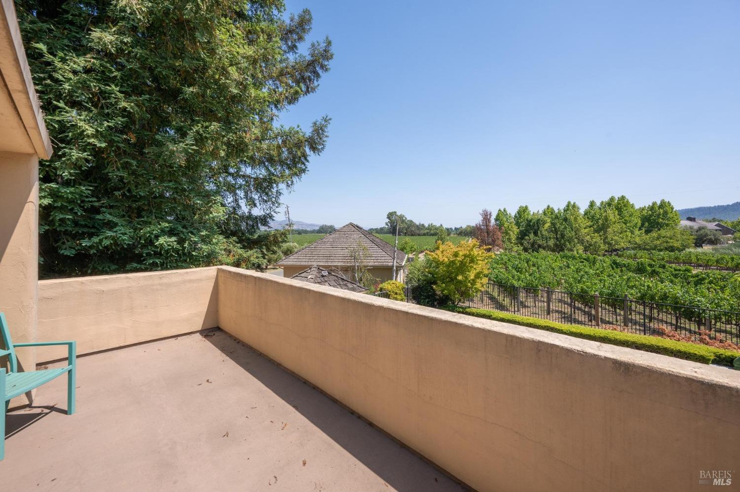 Detail Gallery Image 17 of 26 For 1156 Mee Ln, Saint Helena,  CA 94574 - 3 Beds | 2 Baths