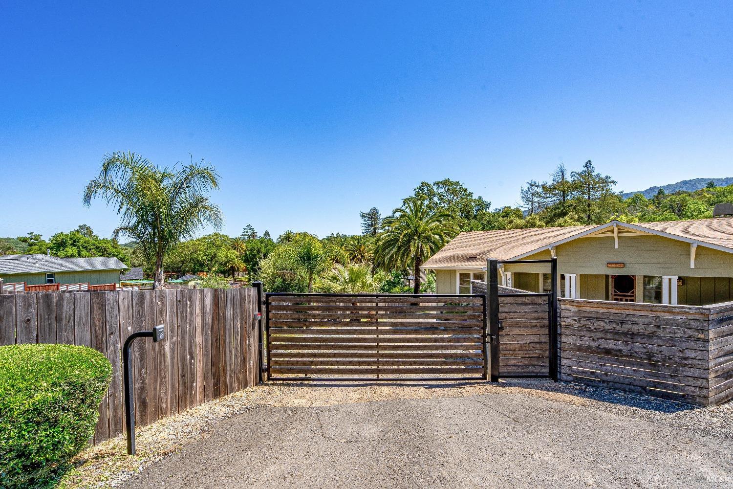 Detail Gallery Image 60 of 60 For 4920 Warm Springs Rd, Glen Ellen,  CA 95442 - 3 Beds | 2 Baths