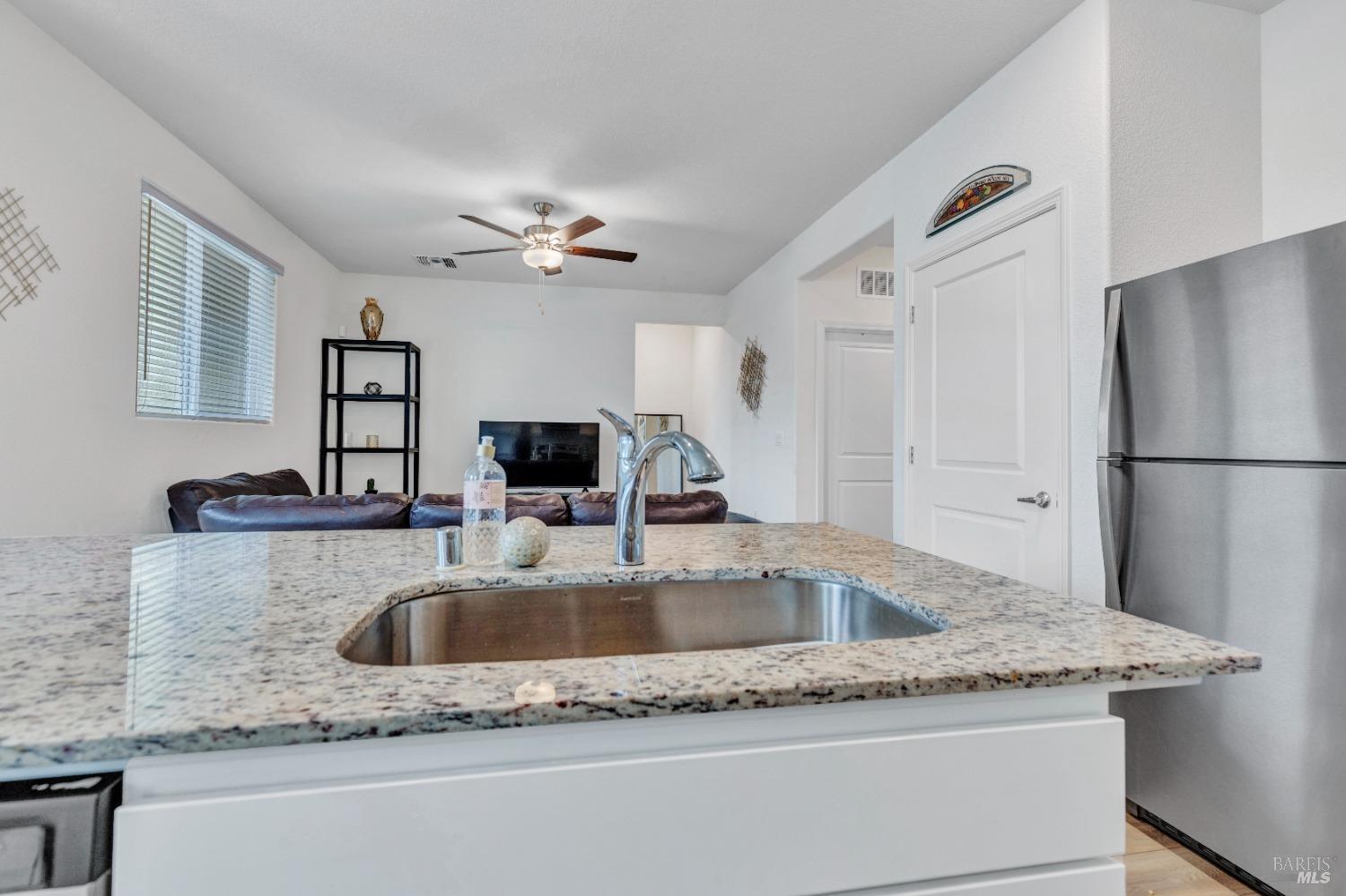 Detail Gallery Image 21 of 43 For 2055 Stars Ave, Rio Vista,  CA 94571 - 2 Beds | 2 Baths