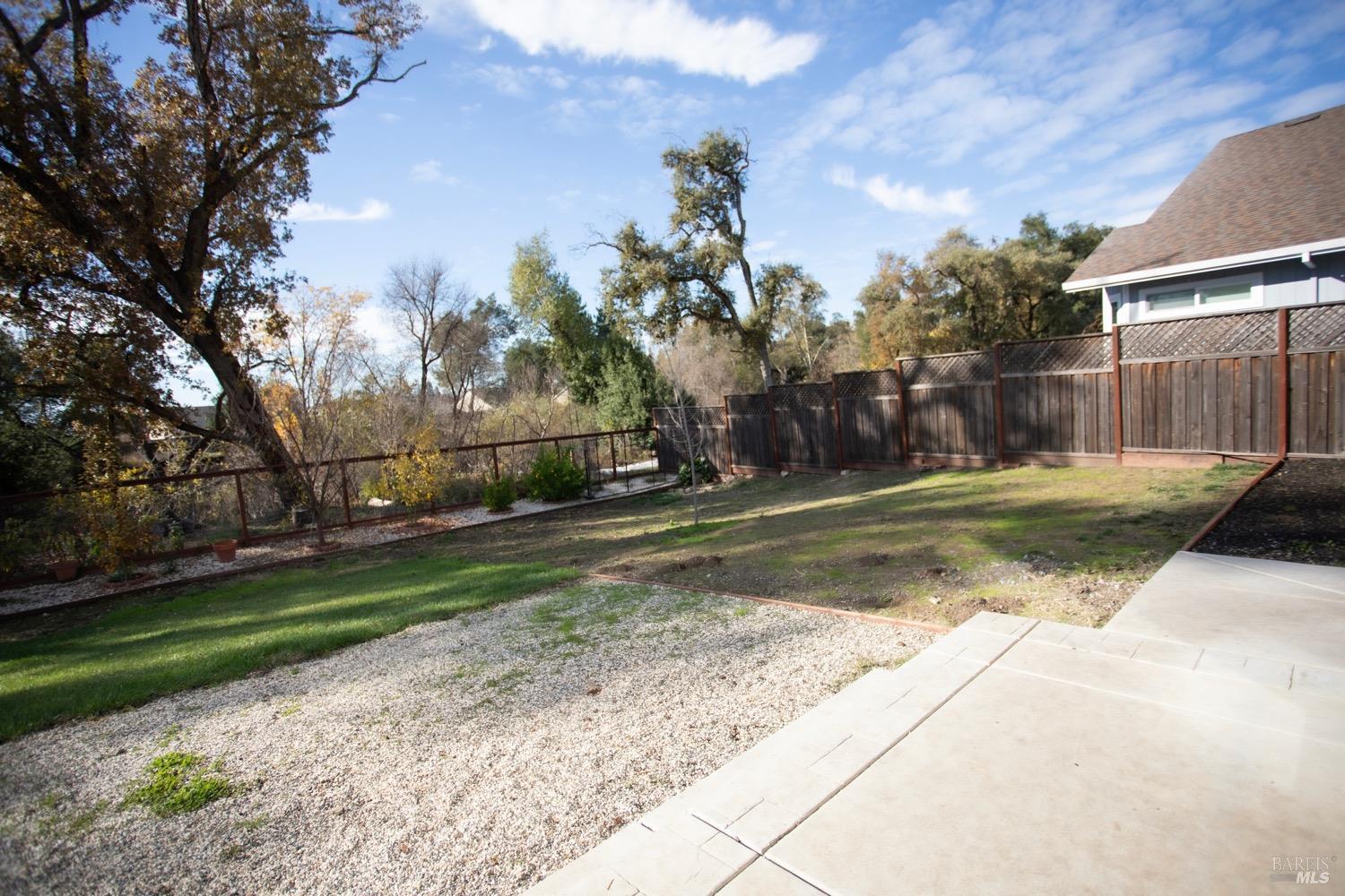 Detail Gallery Image 39 of 45 For 536 Carriage Ct, Santa Rosa,  CA 95403 - 5 Beds | 3/1 Baths