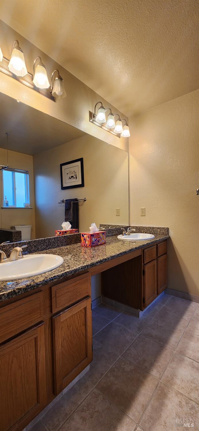 Detail Gallery Image 13 of 20 For 254 Clearview Dr, Vallejo,  CA 94591 - 3 Beds | 2 Baths