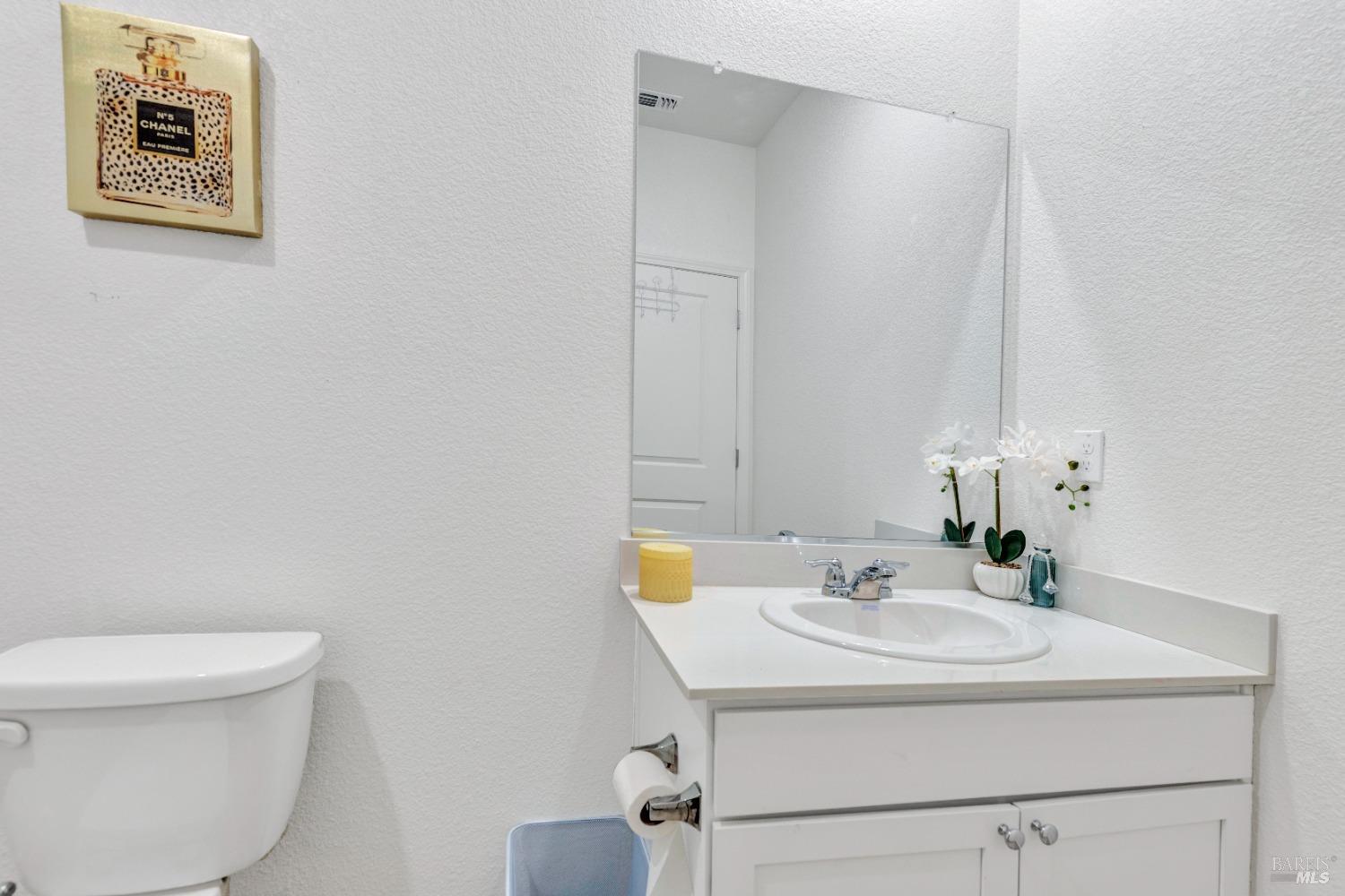 Detail Gallery Image 12 of 43 For 2055 Stars Ave, Rio Vista,  CA 94571 - 2 Beds | 2 Baths