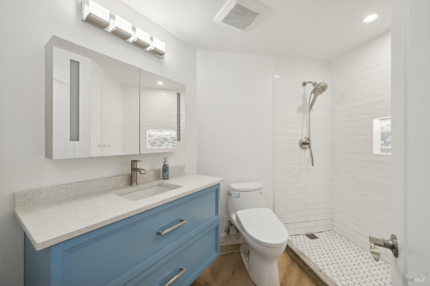 Detail Gallery Image 28 of 46 For 852 Diablo Ave #106,  Novato,  CA 94947 - 2 Beds | 2 Baths