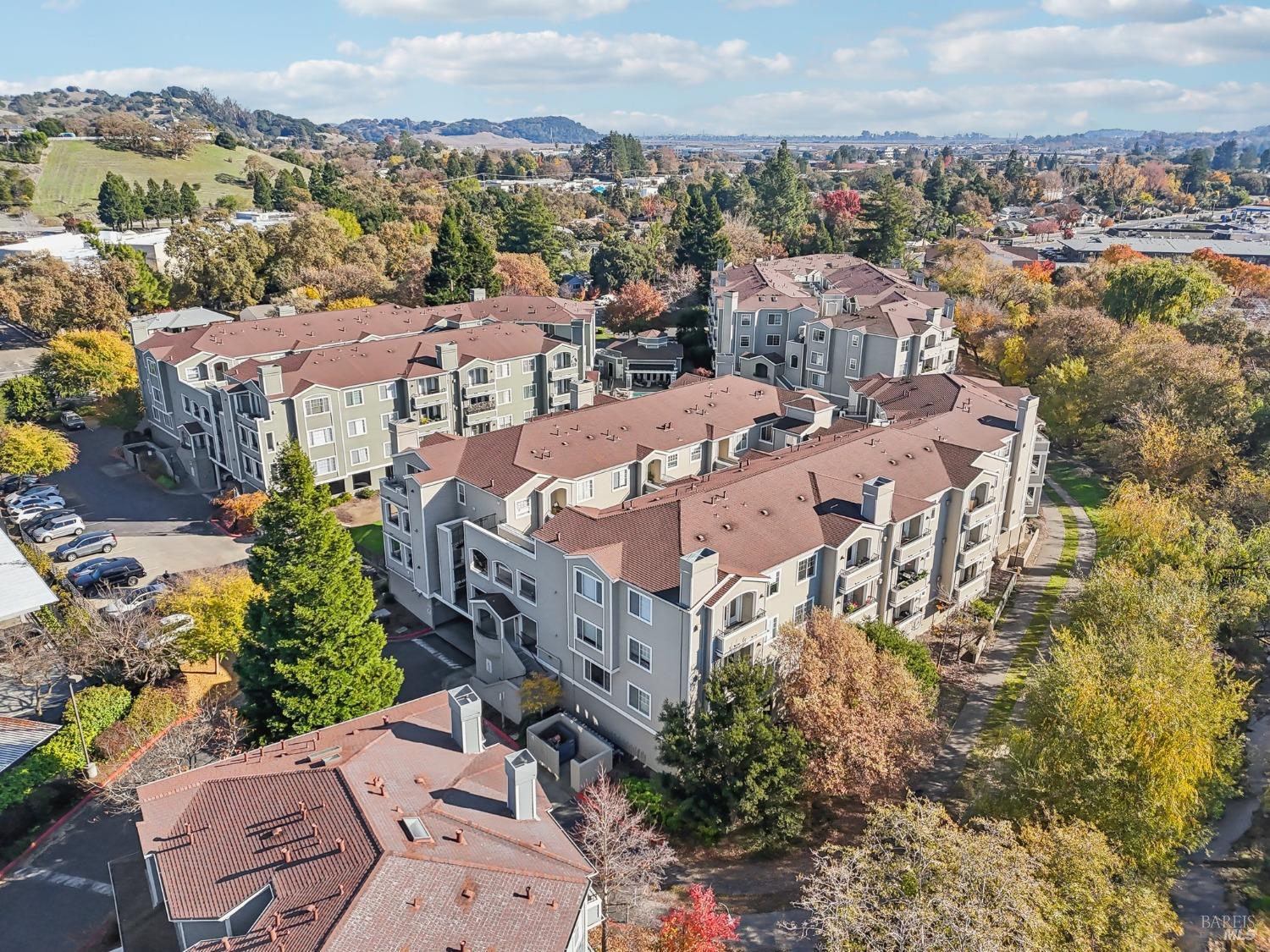 Detail Gallery Image 39 of 46 For 852 Diablo Ave #106,  Novato,  CA 94947 - 2 Beds | 2 Baths