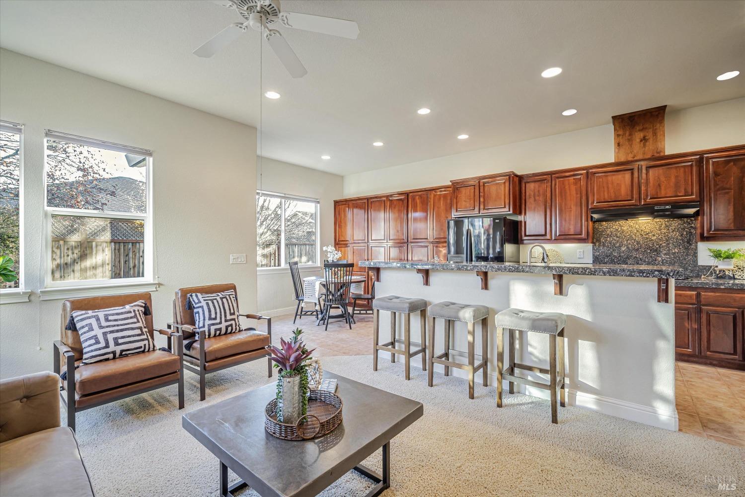 Detail Gallery Image 22 of 45 For 1173 Rochioli Dr, Windsor,  CA 95492 - 3 Beds | 2 Baths