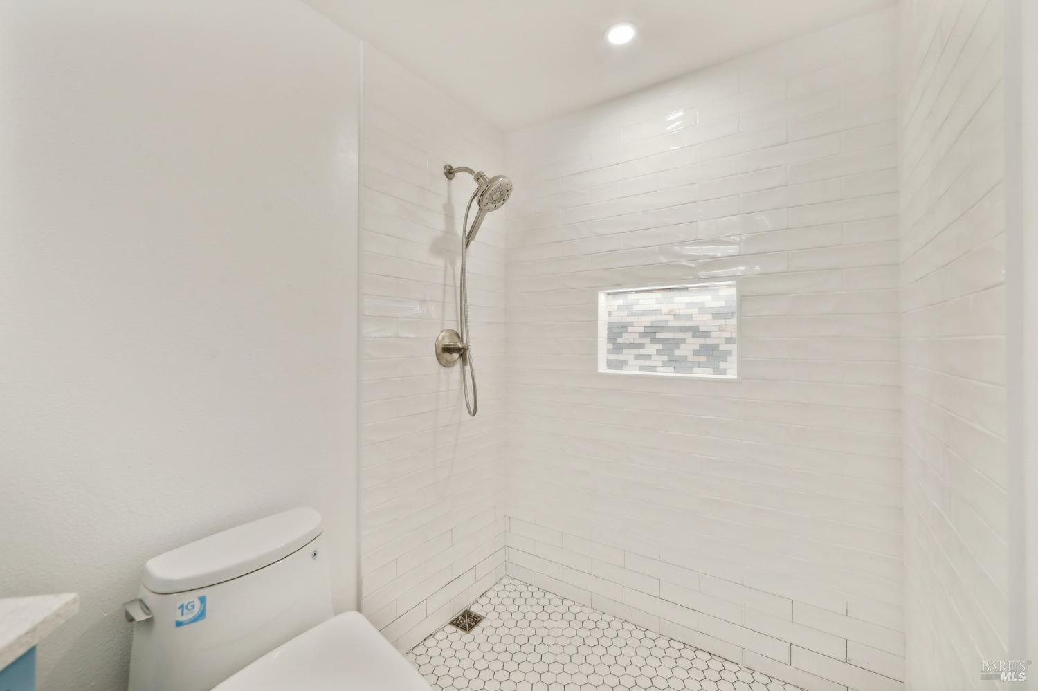 Detail Gallery Image 29 of 46 For 852 Diablo Ave #106,  Novato,  CA 94947 - 2 Beds | 2 Baths