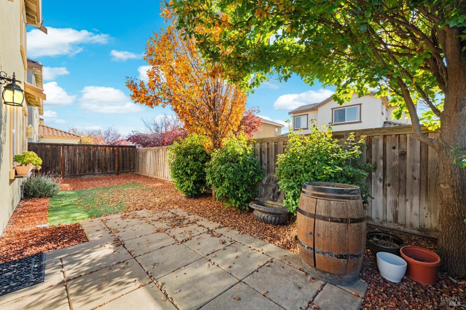 Detail Gallery Image 52 of 71 For 607 Embassy Cir, Vacaville,  CA 95688 - 3 Beds | 2/1 Baths