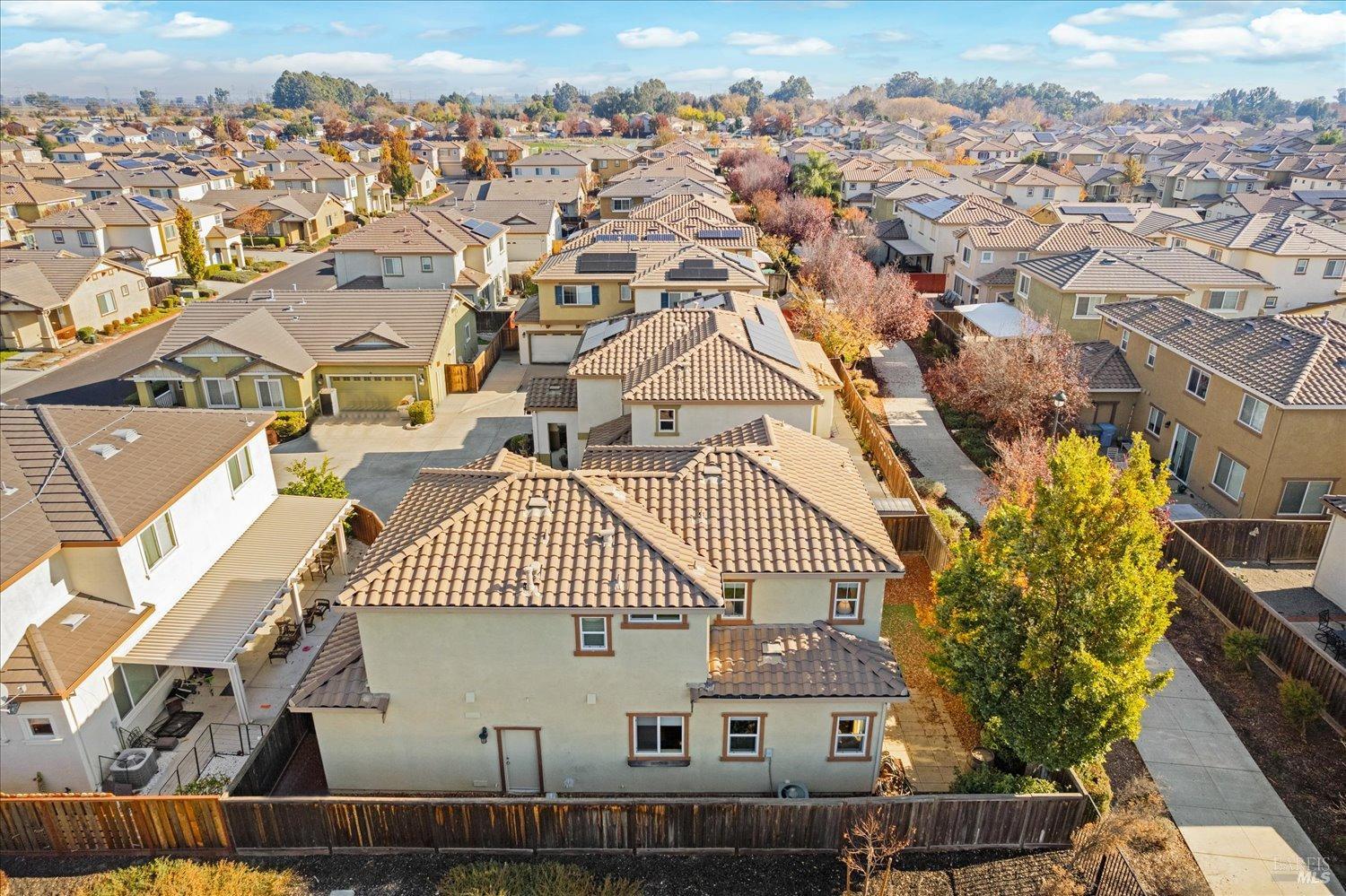 Detail Gallery Image 66 of 71 For 607 Embassy Cir, Vacaville,  CA 95688 - 3 Beds | 2/1 Baths