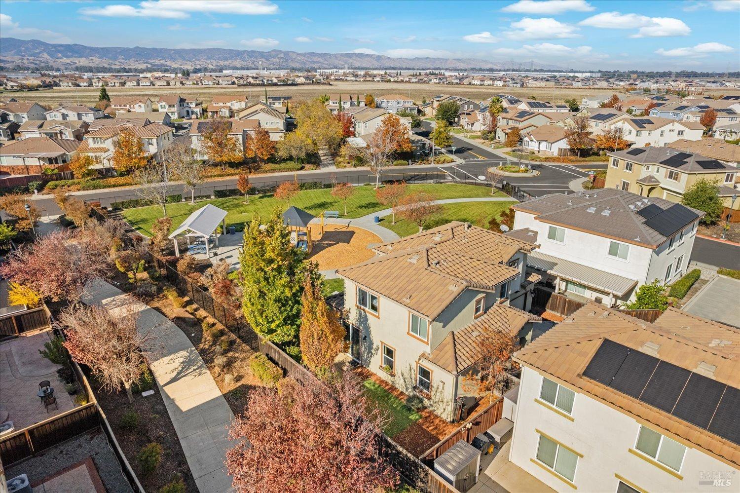 Detail Gallery Image 59 of 71 For 607 Embassy Cir, Vacaville,  CA 95688 - 3 Beds | 2/1 Baths